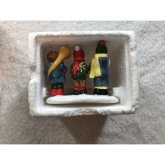Department 56 The Original Snow Village “Children In Band” #5104-7 Christmas - Picture 7 of 13